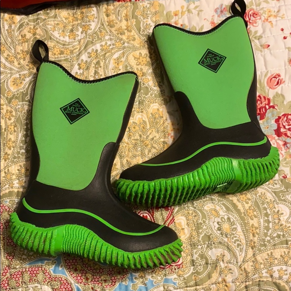 Muck boots